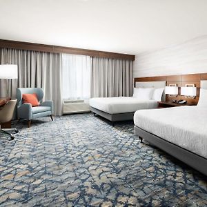 Queen Room Two Queen Beds Mobility Hearing Access